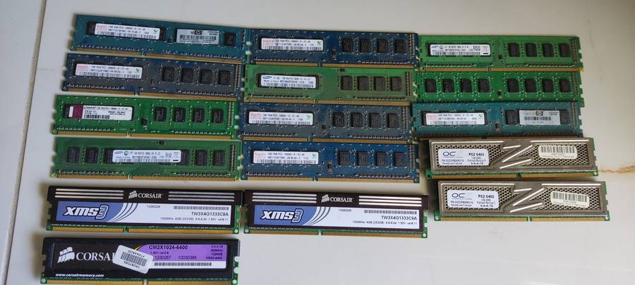 16x DDR3/2 Desktop & Server Ram