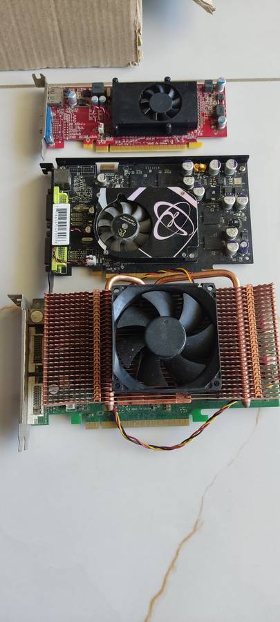 3x Old Computer Graphics cards (1 bid for all)