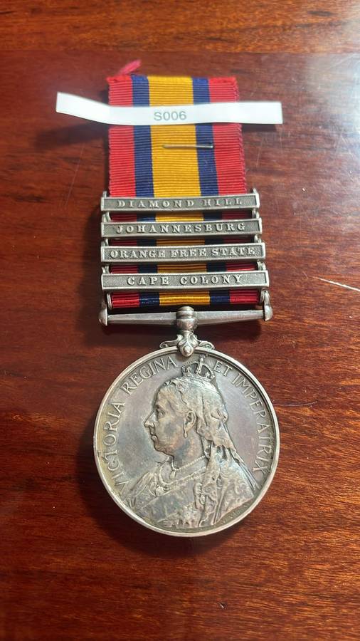 a Queen South Africa Medal QSA - DR. H. Crummett A.S.C. (Ghost Dates)