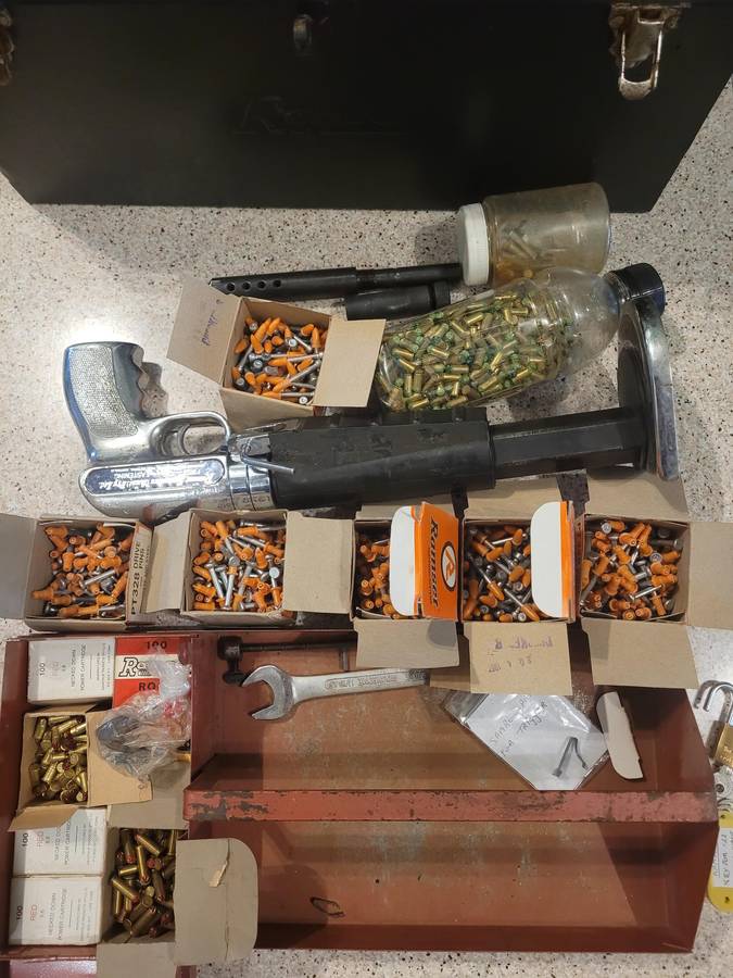 RAMSET .22 POWDER ACTUATED SYSTEM, TOOLBOX AND GUN