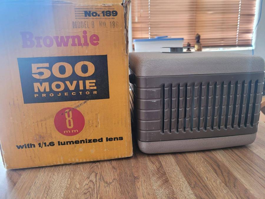 Kodac Brownie 500 Movie 8 mm Projector. Model No. 189.