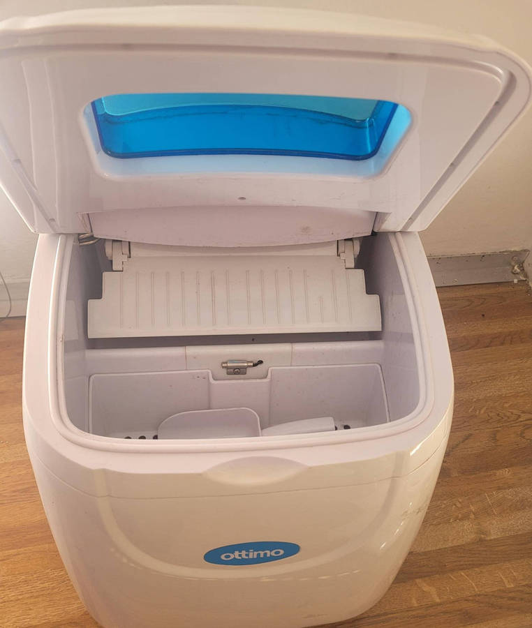 Ottimo Ice Cube Maker 1.8kg Capacity