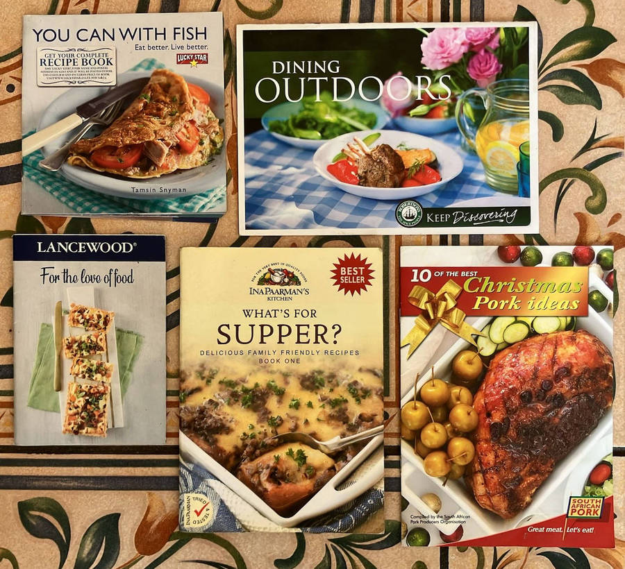 Lancewood, Ina Paarman's Kitchen, Robertson's Dining Outdoors, Christmas Pork Ideas Cookbook Lot