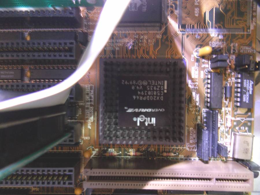Unichip 486WB Intel 486 DX2-66Mhz Overdrive 4MB RAM