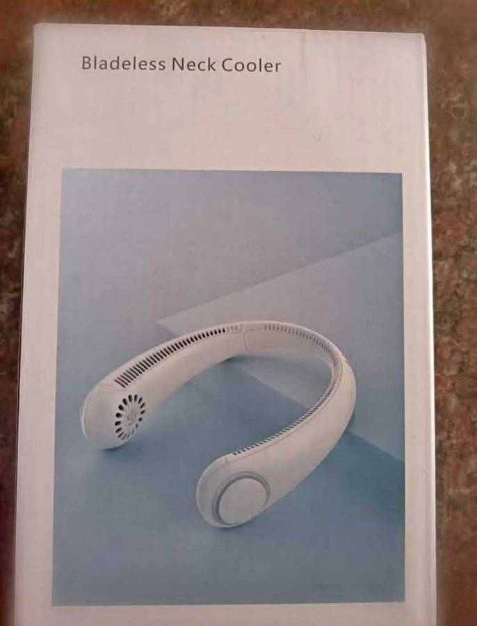 Neck Fan Bladeless