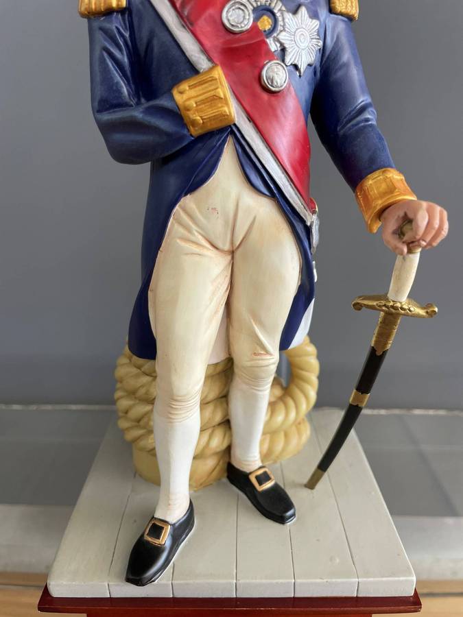 Rare hand painted sculpture of Vice Admiral Lord Horatio Nelson by Danbury Mint