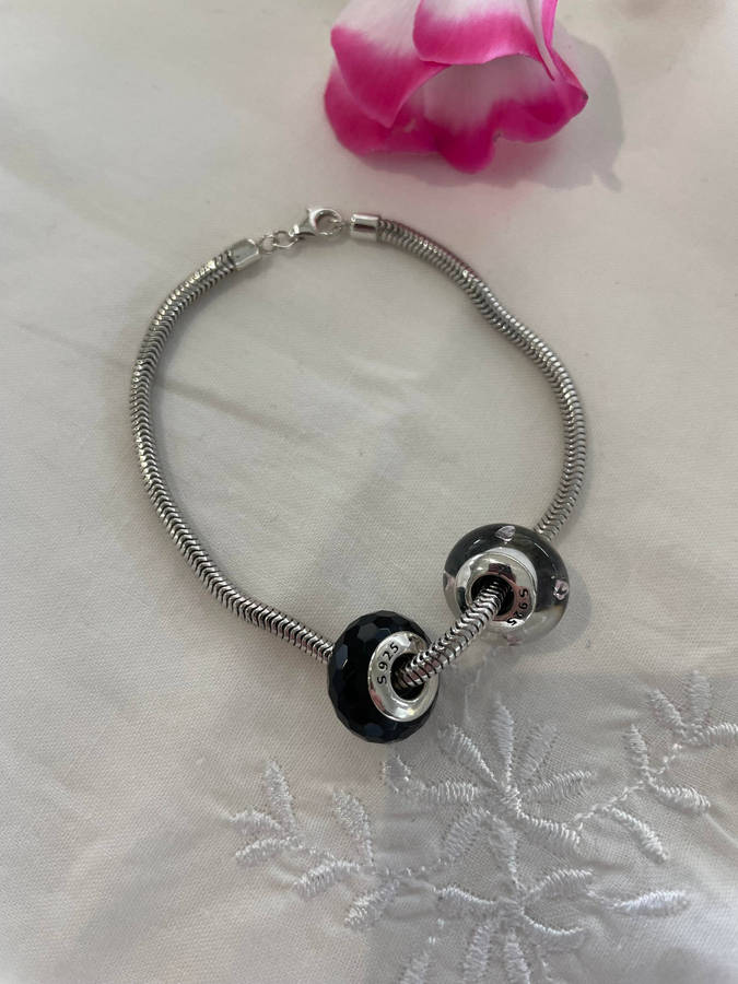 Chamilia Murano Sterling Silver Bracelet with OHM Bead and Mini Murano Glass Charm