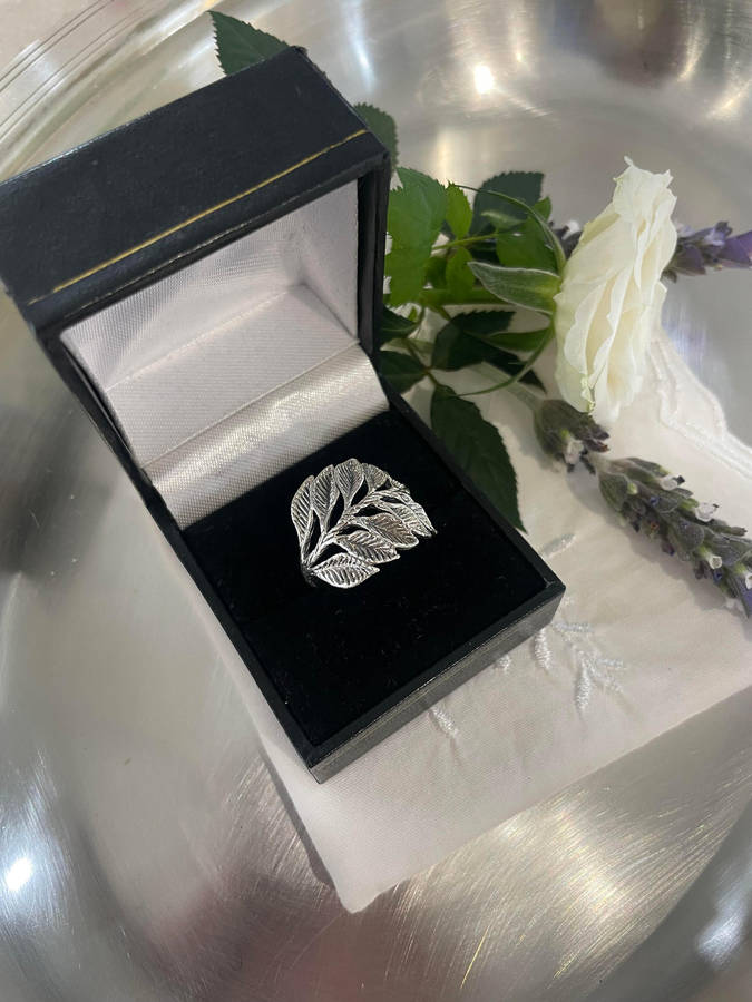 Silver leaf ring crafted from 925 sterling silver.