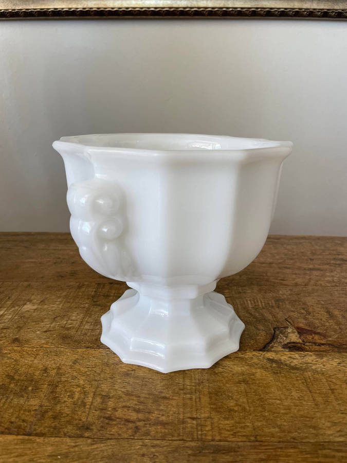 Vintage E.O. Brody Co Milk Glass Footed Vase J-2537 Cleveland Ohio USA Marked