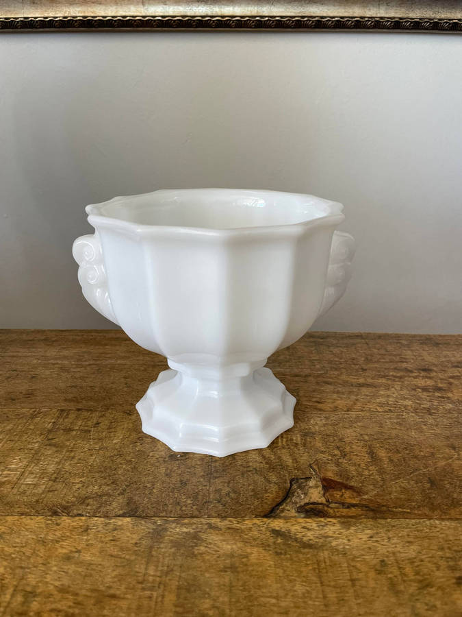 Vintage E.O. Brody Co Milk Glass Footed Vase J-2537 Cleveland Ohio USA Marked