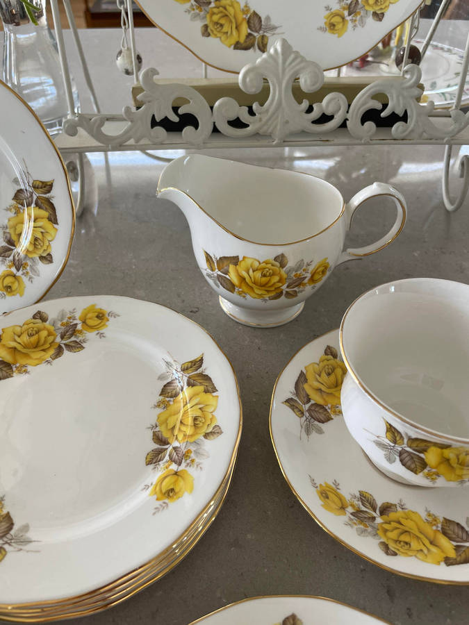 Vintage Queen Anne Bone China - Cake Server, 6 Cake Plates, 3 Cups & 6 Saucers, Creamer