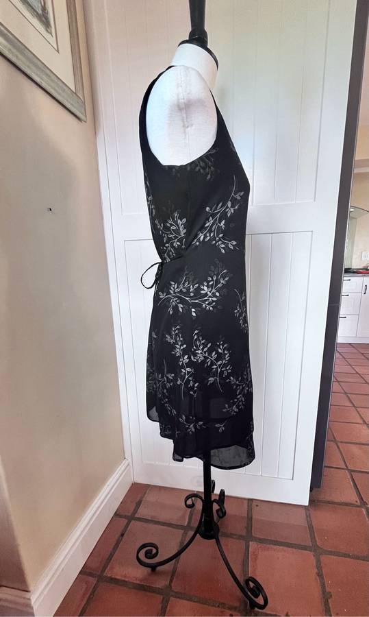 Black chiffon cocktail dress (S)