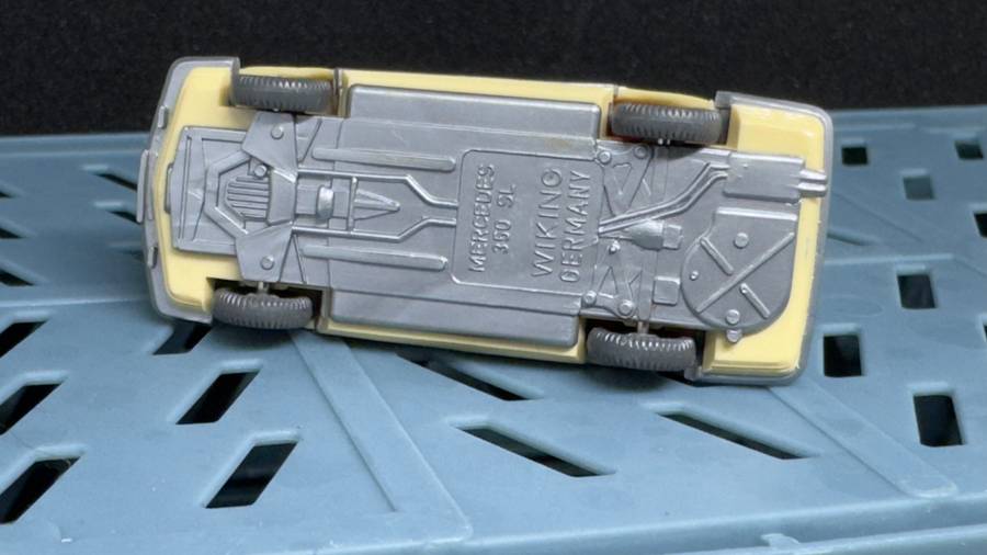 Mercedes Benz 350 SL