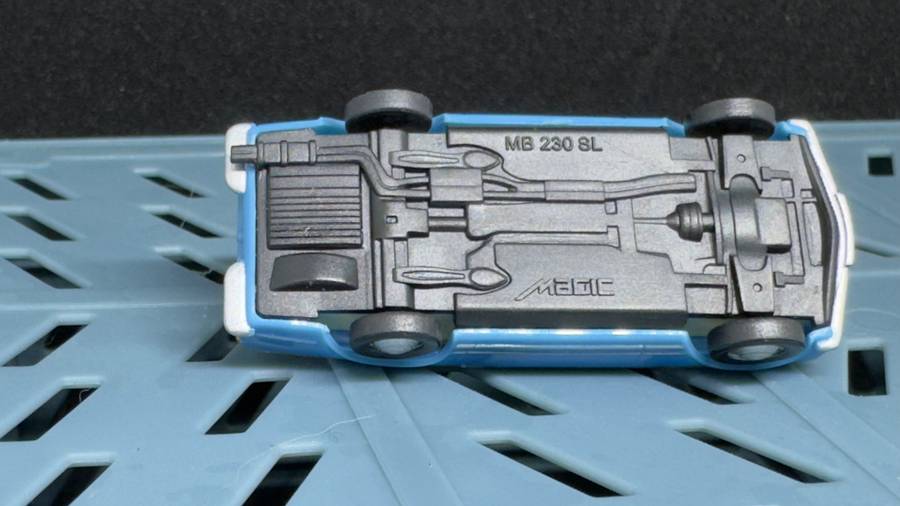 Mercedes-Benz 230 SL