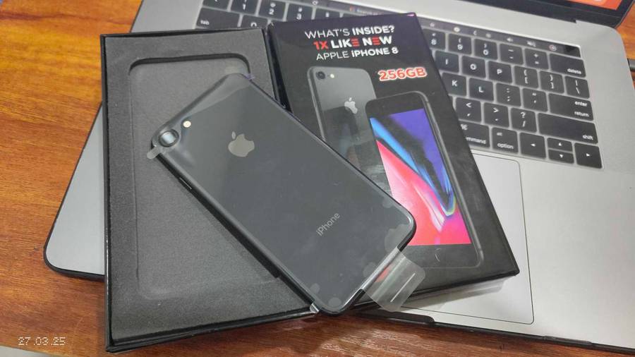 Apple iPhone 8 256GB black colour