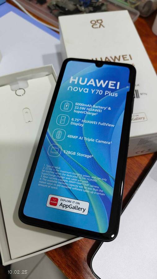 Huawei nova Y70 Plus ( pre owned)