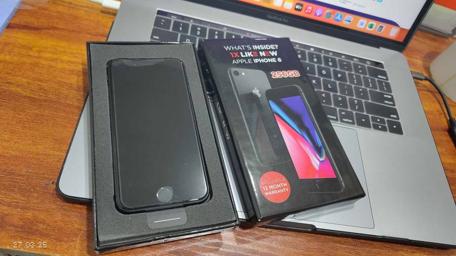 Apple iPhone 8 256GB black colour