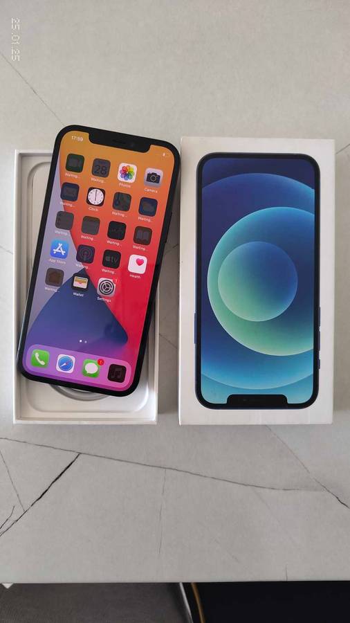 Apple iPhone 12 Blue 64GB stunning condition with 100% battery health (Pre Owned)