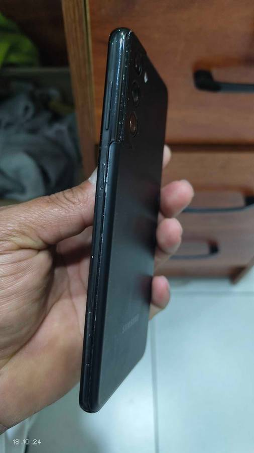 Samsung s21 Plus 256GB/8GB Dual Sim card (pre owned)