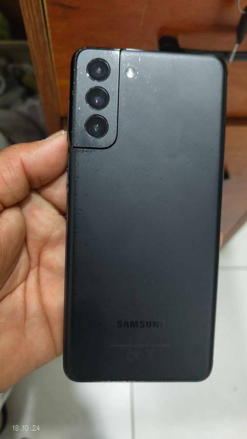 Samsung s21 Plus 256GB/8GB Dual Sim card (pre owned)