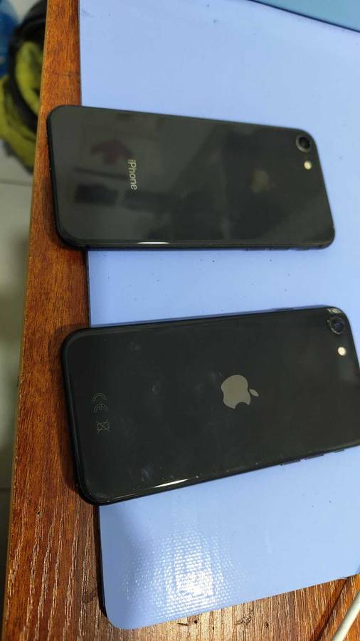 Mix iPhone devices (As is) iPhone 7, and xr (Pre owned)