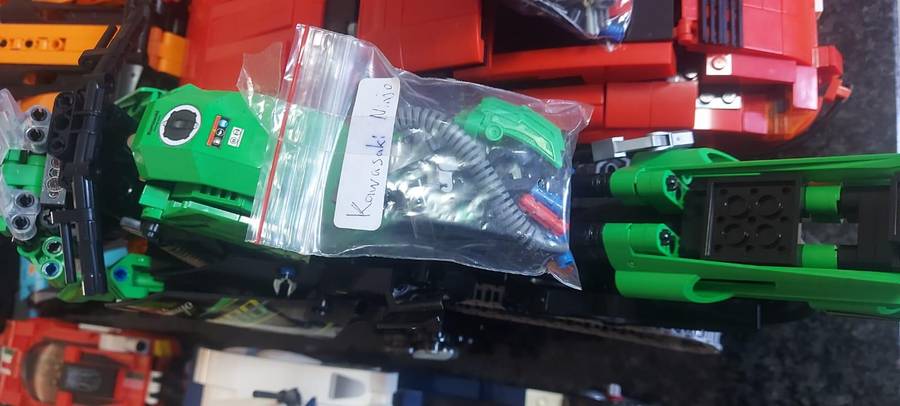 Building Block, Model kit Cars, Collectible one bid for all