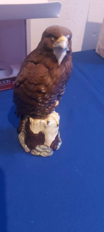 Royal Doulton Osprex  Whyte & Mackay Decanter  A series of Scottish Birds of Prey.