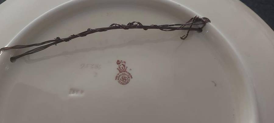 BIG 38cm Royal Doulton Rochester Castle Wall Plate