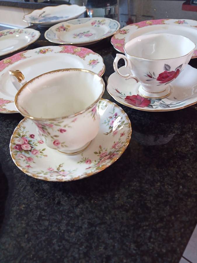 Royal Albert Plates and Tea Cup Saucer Set - Bid for the lot