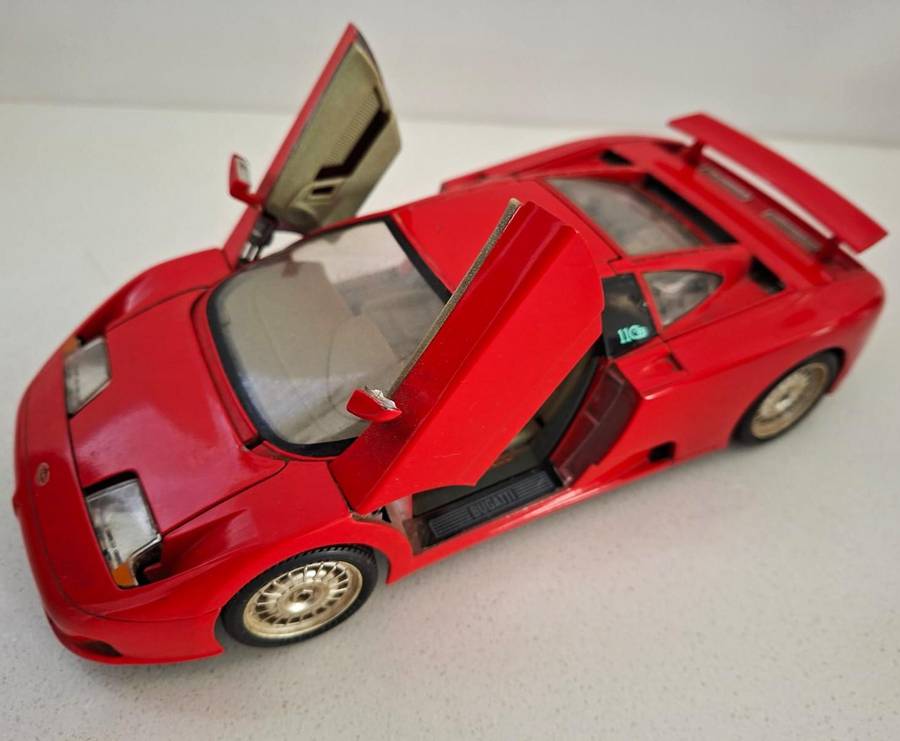 Old Bburago Bugatti 1:18 Scale Diecast Car - Made in Italy