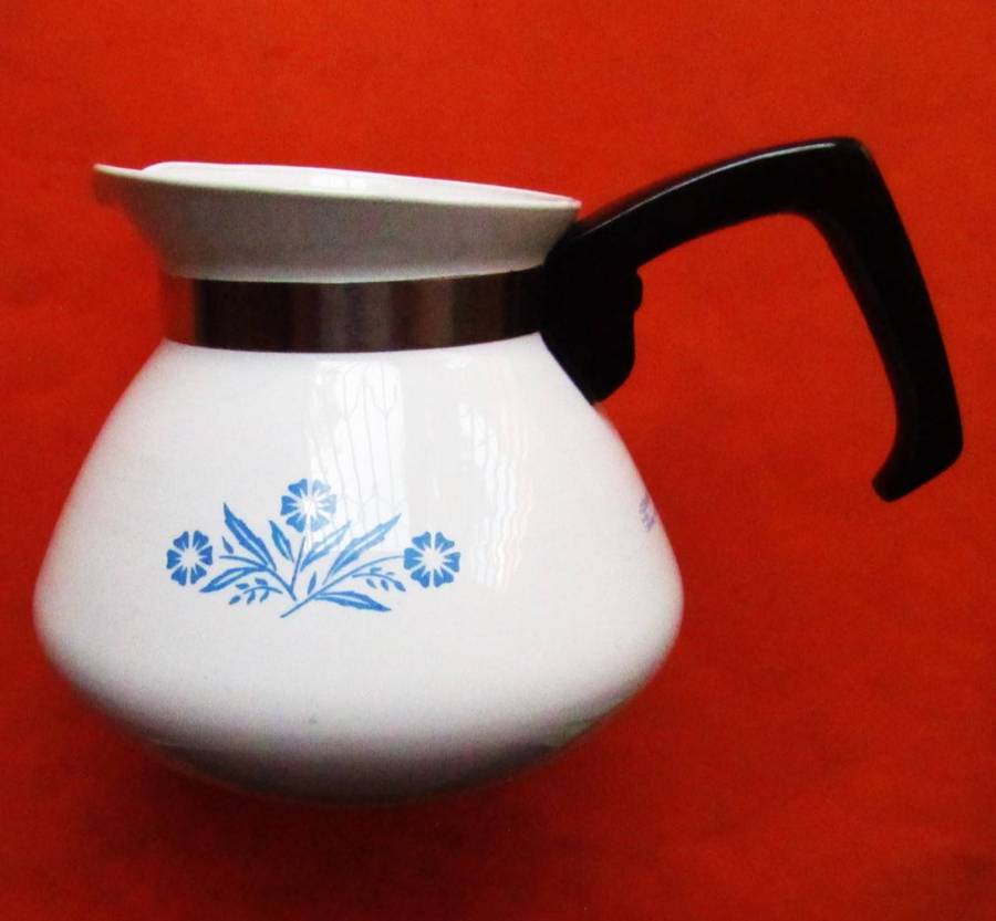 Original Corning Ware USA 6 Cup Tea Pot