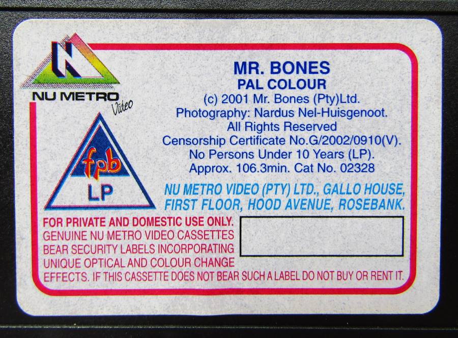Mr. Bones - Leon Schuster - Movie VHS Tape (2002)