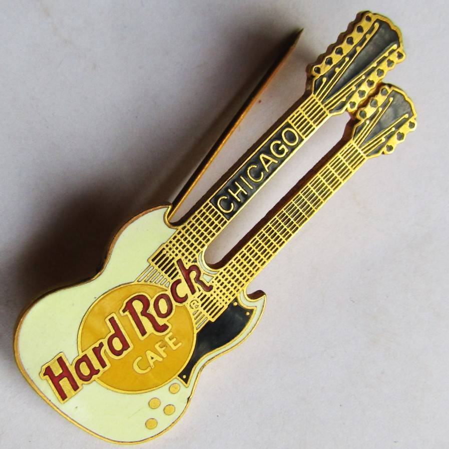 Old Hard Rock Cafe Chicago Guitar Lapel Pin Badge