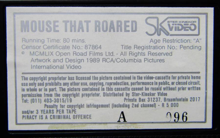 The Mouse That Roared - Movie VHS Tape (1989)