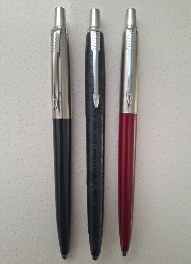 3 Old Parker Jotter Pens