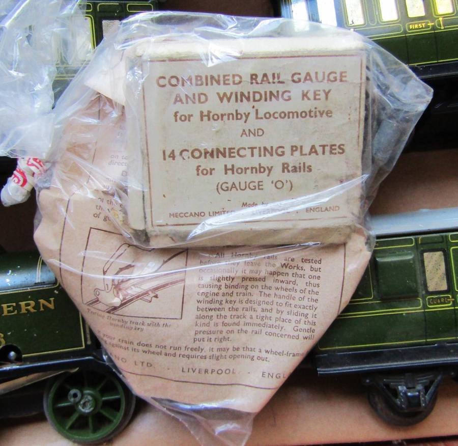 Vintage Hornby Train Set - Made in England by Meccano