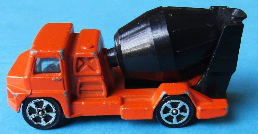 Old Corgi Juniors Mobile Cement Mixer Truck