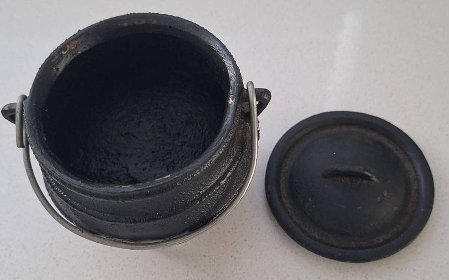 Old Cast Iron Small Potjie Pot