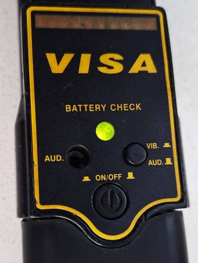 Old VISA Made in USA Hand-Held Metal Detector