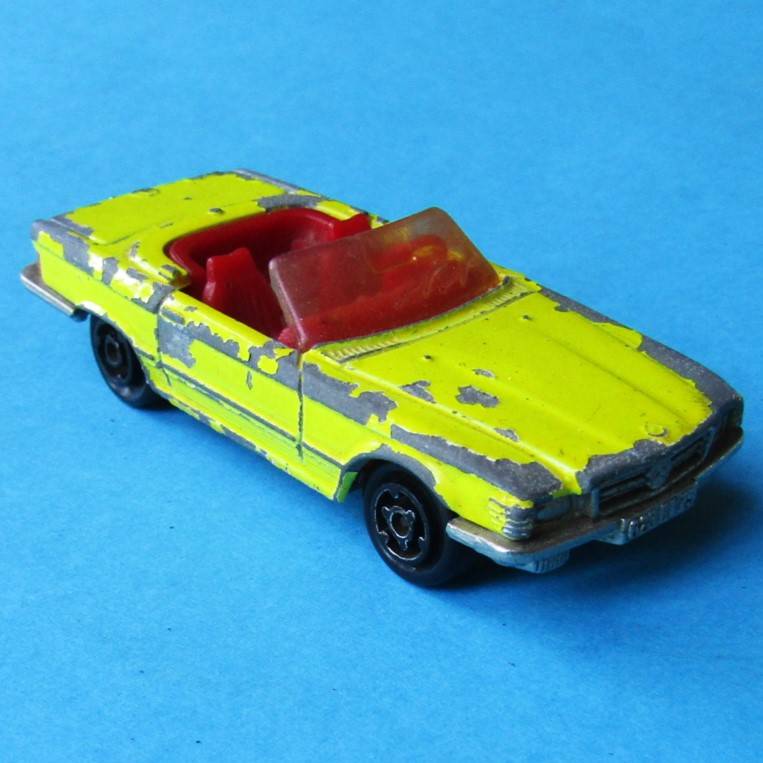 Old Majorette 1/60 Mercedes 350 SL Car
