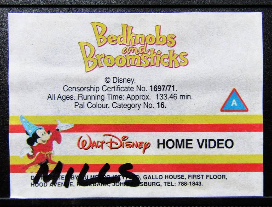 Bedknobs and Broomsticks - Walt Disney VHS Tape