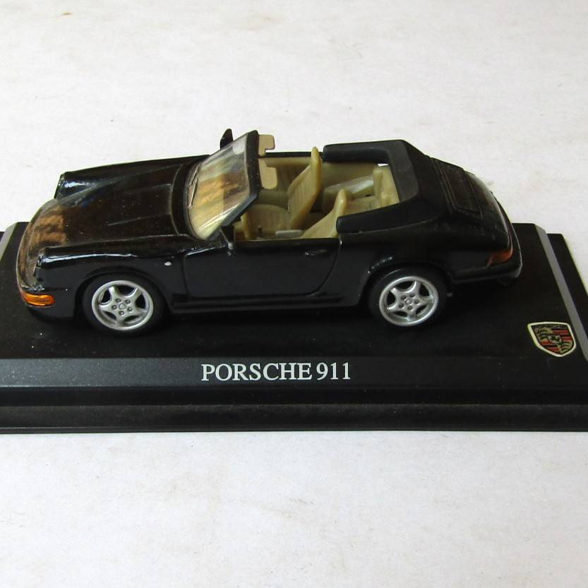 1:43 Porsche 911 Model Car