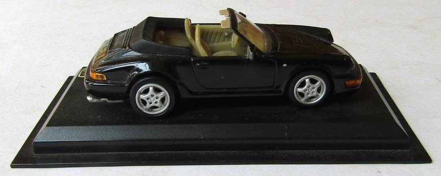 1:43 Porsche 911 Model Car