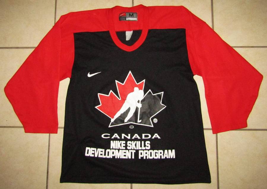Old Nike Canada Ice Hockey Jersey - Medium Size