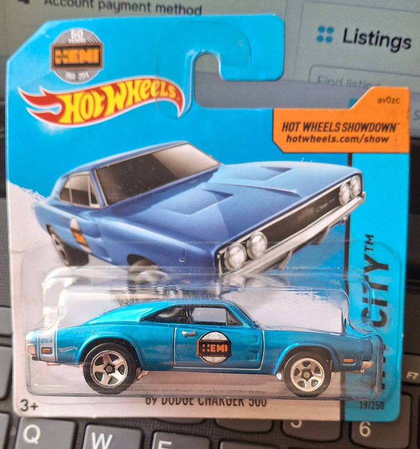Hot Wheels 1:64 Scale Blue 1969 Dodge Charger 500 HW City 2015 Model