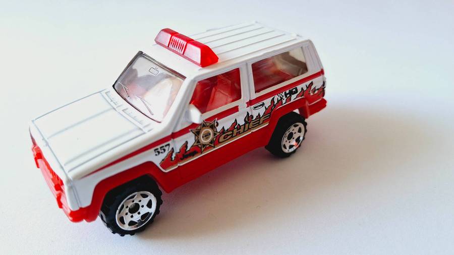Matchbox Jeep Cherokee 1986 Mattel Inc Die Cast Model - Secondhand, Very Good Condition