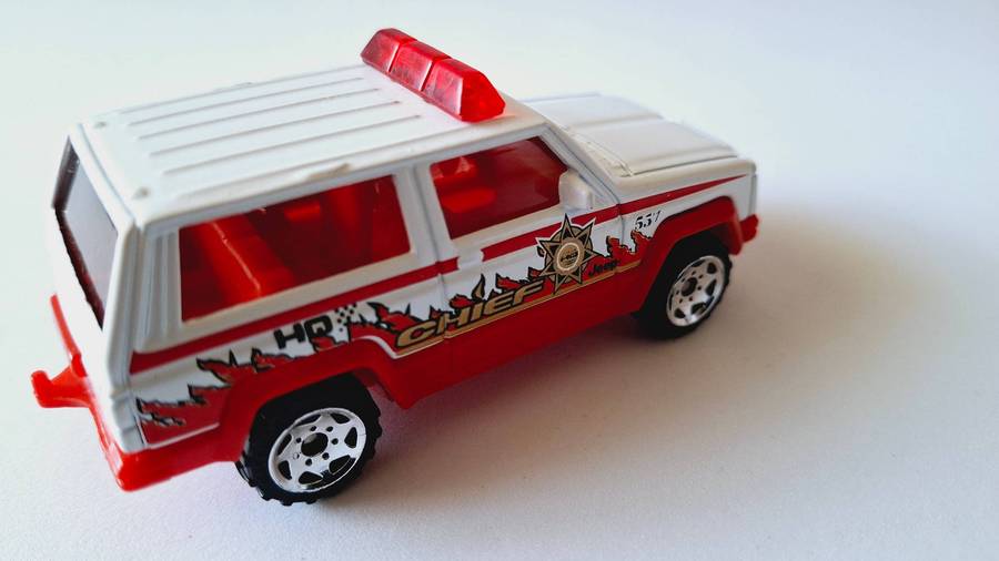 Matchbox Jeep Cherokee 1986 Mattel Inc Die Cast Model - Secondhand, Very Good Condition