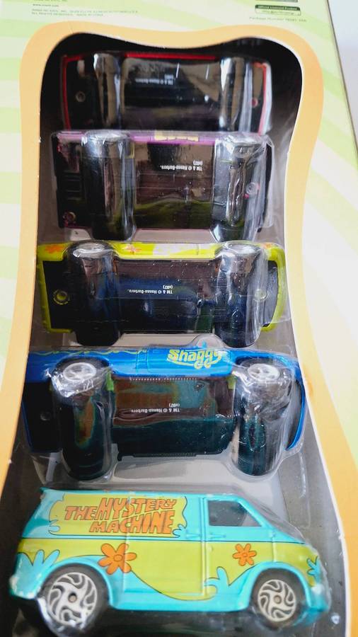Racing Champions Scooby-Doo Die Cast Cars - Collectable Toy Vehicles