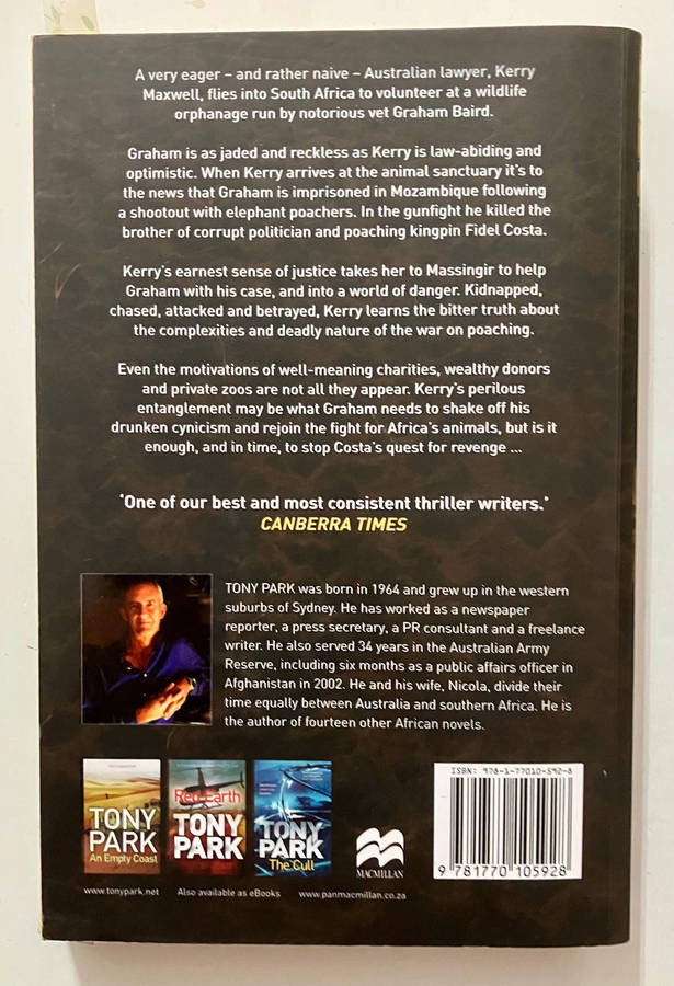 Captive - Tony Park. Softcover, 1st Ed. 2018
