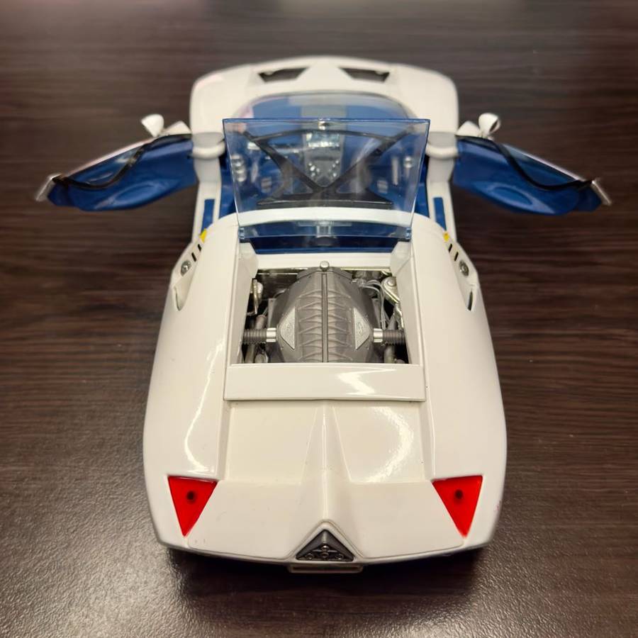 *No Reserve 1:18 Ford GT90 Concept Scale Model car